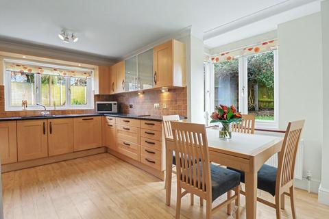 4 bedroom detached house for sale, Old Priory Close, Southampton SO31