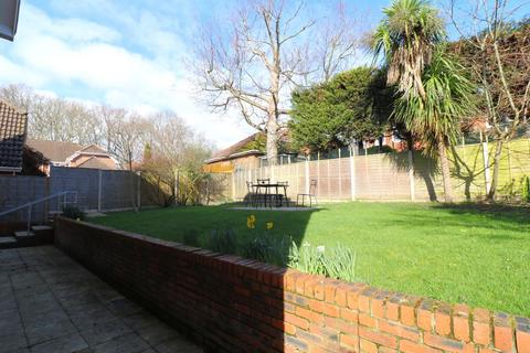 4 bedroom detached house for sale, Old Priory Close, Southampton SO31