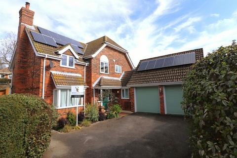 4 bedroom detached house for sale, Old Priory Close, Southampton SO31