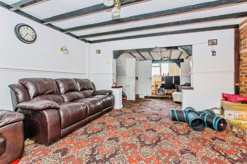 5 bedroom detached house for sale, Bridge Road, Sutton Bridge, Spalding