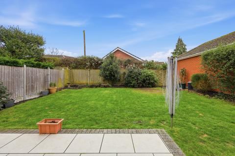 4 bedroom detached house for sale, Peartree Lane, Doddinghurst, CM15