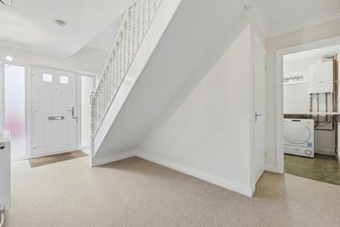 4 bedroom detached house for sale, Peartree Lane, Doddinghurst, CM15