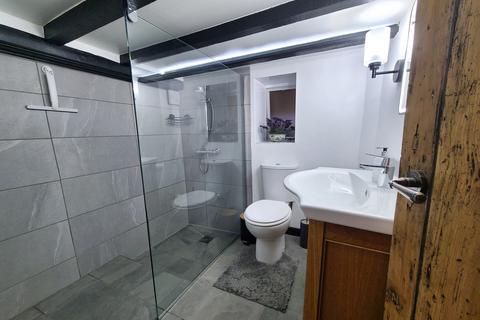 2 bedroom semi-detached house to rent, Eling Hill, Totton SO40