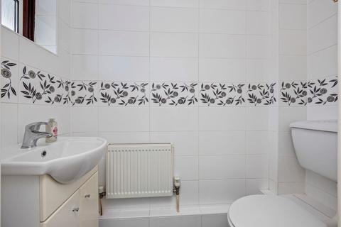 undefined, Beaver Close, Horsham, RH12