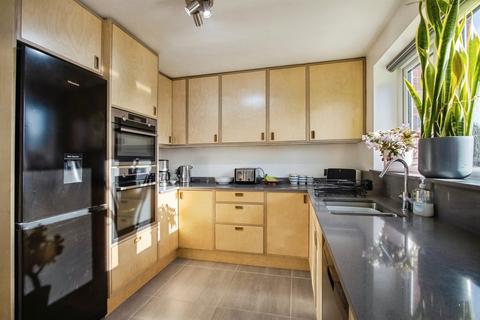 undefined, Lynnfield Gardens, Scholes, LEEDS