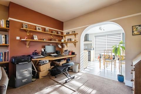 undefined, Lynnfield Gardens, Scholes, LEEDS