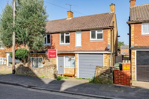 Addison Road, Guildford, GU1