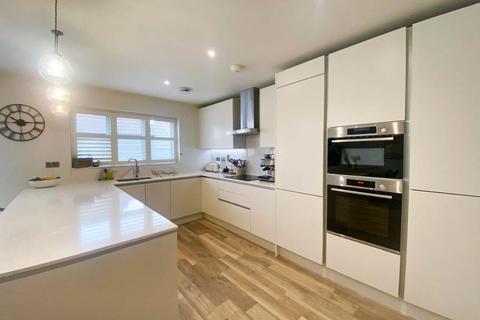 3 bedroom detached house for sale, The Mazles, Comberton, Cambridge
