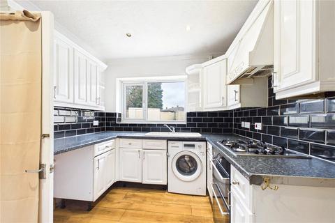 3 bedroom semi-detached house to rent, Grafton Road, Tilehurst, Reading, Berkshire, RG30