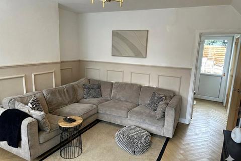 3 bedroom semi-detached house for sale, Colyns Grove, Birmingham, West Midlands, B33