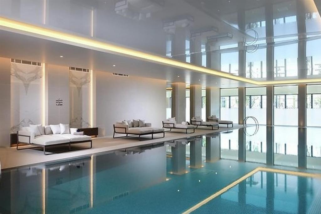 Pool..jpg