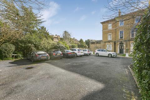 2 bedroom flat for sale, Copse Hill, London, SW20