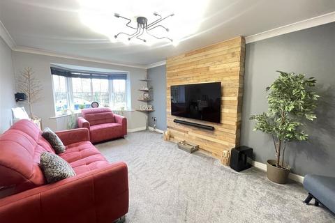 undefined, Kimpton Avenue, Salisbury SP1