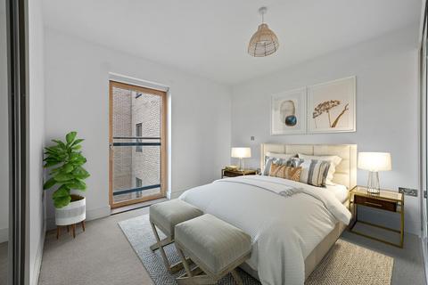 2 bedroom flat to rent, Regent Court, Vinery Way, London W6