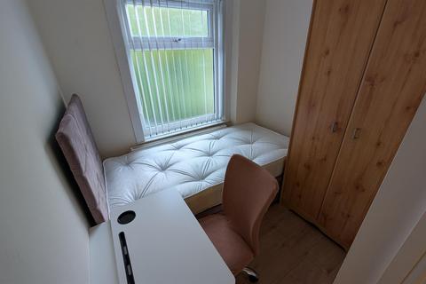 4 bedroom terraced house to rent, 444 Harborne Park Road, Harborne, Birmingham