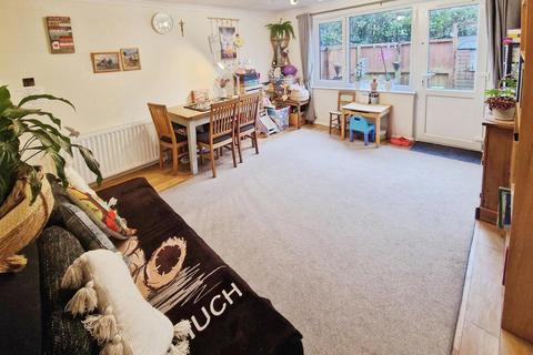 2 bedroom terraced house for sale, Lanes End, Totland Bay, Isle of Wight