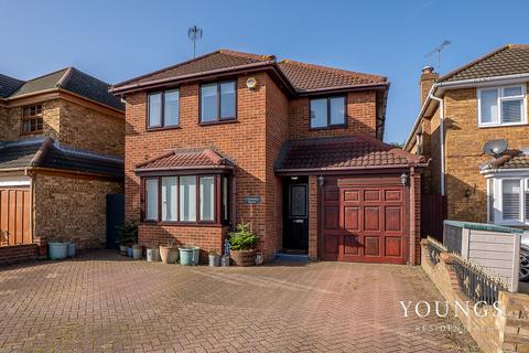 4 bedroom detached house for sale, Jarvis Road, Canvey Island, SS8