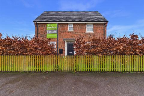 undefined, Lawton Walk, Hessle