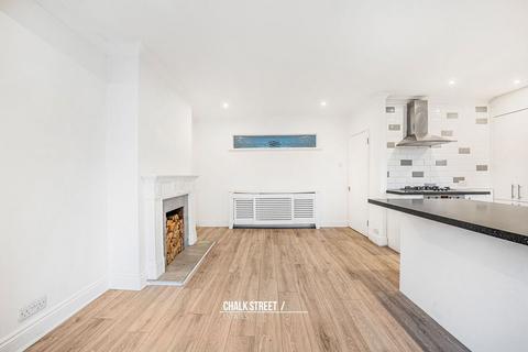 3 bedroom semi-detached house for sale, Helmsdale Road, Romford, RM1