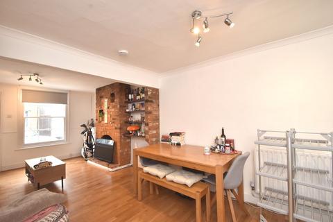 undefined, Beech Road, Weybridge, KT13