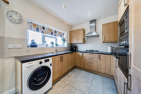 4 bedroom semi-detached house for sale, Crathie Road, Lee