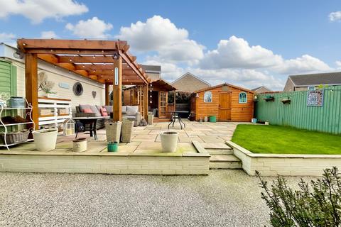 2 bedroom detached bungalow for sale, Stapleton Close, Seamer, YO12