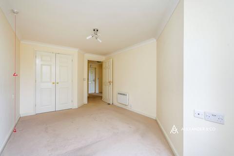 undefined, Buckingham Road, Northamptonshire NN13