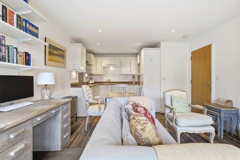 2 bedroom apartment for sale, Drift Court, 1 Basin Approach, London