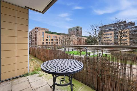 2 bedroom apartment for sale, Drift Court, 1 Basin Approach, London