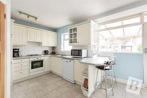 2 bedroom terraced house for sale, Richards Avenue, Romford, Essex, RM7