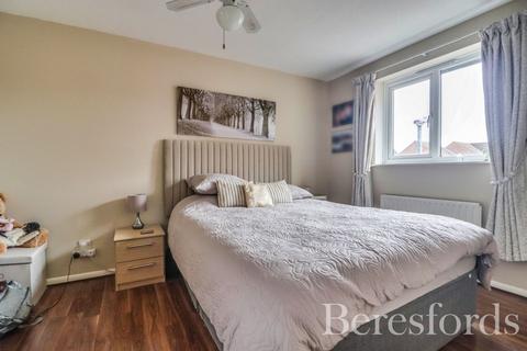 3 bedroom terraced house for sale, Stanstrete Field, Great Notley, CM77