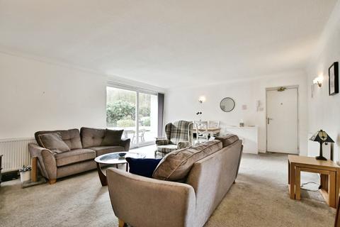 2 bedroom apartment for sale, Schools Hill, Greater Manchester SK8