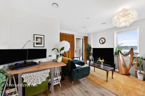 1 bedroom apartment for sale, St. Johns Road, New Malden