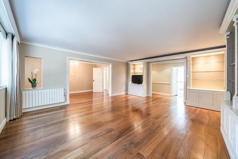 4 bedroom apartment to rent, 67 Lower Sloane Street London SW1W