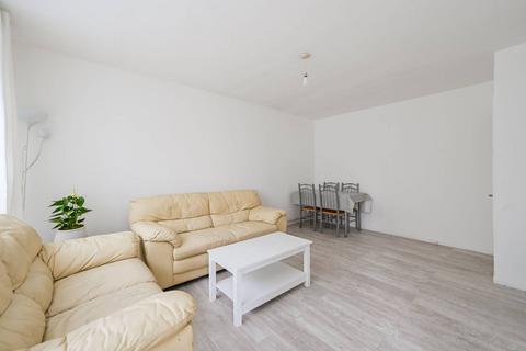3 bedroom flat for sale, Barnardo Street, Shadwell, London, E1