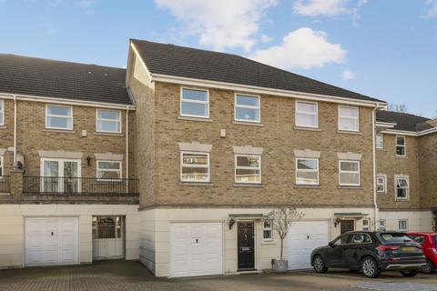 Penners Gardens, Surbiton KT6
