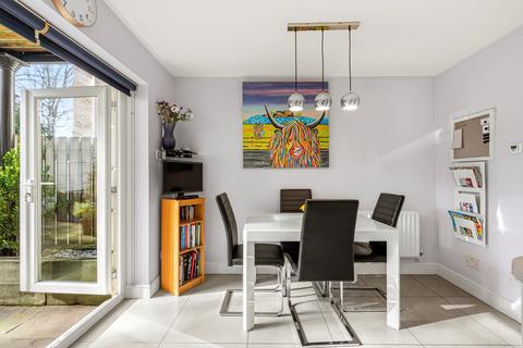 3 bedroom terraced house for sale, Penners Gardens, Surbiton KT6