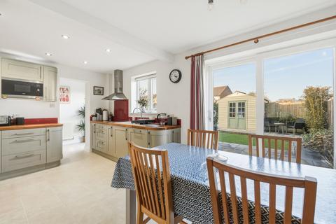 3 bedroom semi-detached house for sale, Bishops Avenue, Hertfordshire CM23