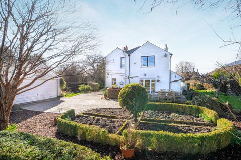 5 bedroom detached house for sale, Primrose Hill, High Wycombe HP15