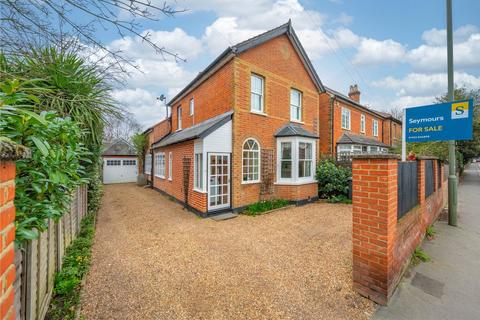undefined, Brighton Road, Surrey KT15