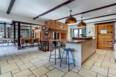 6 bedroom detached house for sale, Quidenham Road, Kenninghall, Norwich, NR16