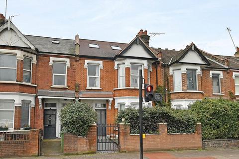 2 bedroom flat to rent, Pavilion Terrace, London