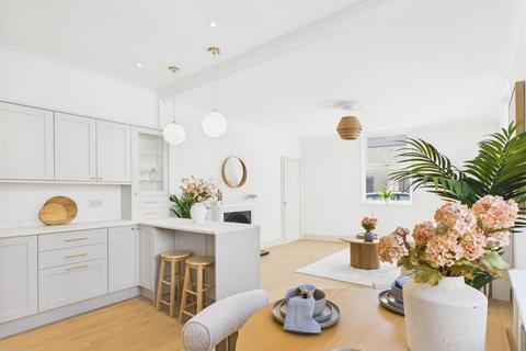 3 bedroom terraced house for sale, Grey Street, North Shields
