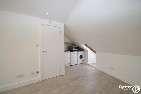 1 bedroom flat to rent, West Green Road, London N15