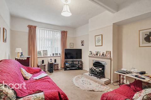 2 bedroom terraced house for sale, Becontree Avenue, DAGENHAM