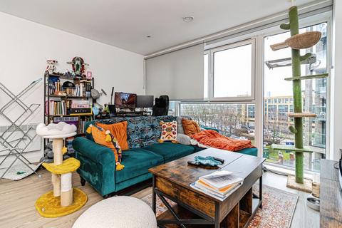 2 bedroom apartment for sale, Ottinger Close, Salford M50