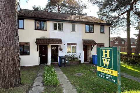 2 bedroom terraced house for sale, Swift Close, Creekmoor, Poole BH17