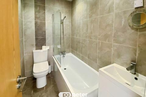 2 bedroom flat for sale, Ninian Road, Cardiff
