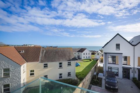 3 bedroom property for sale, Les Bas Courtils Road, St Sampson's, Guernsey, GY2