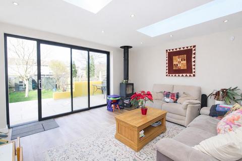 4 bedroom end of terrace house for sale, Cowper Gardens, Wallington SM6
